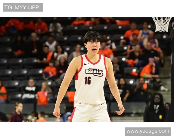 开拓者官宣!杨瀚森正式回归,完毕额定加练